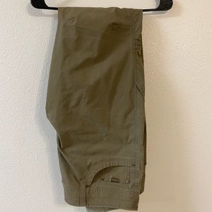 Men’s Kuhl pants